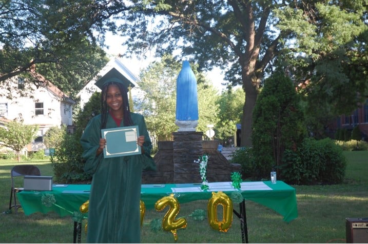 2020 Class of Saint Elizabeth Ann Seaton Graduates